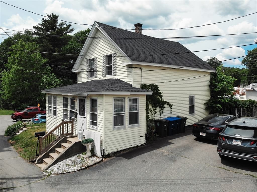 40-46 Cottage St, Leominster MA 01453 photo 3