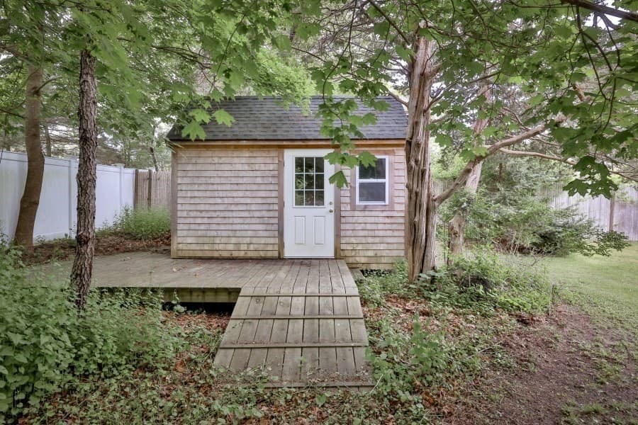Single Family Residence at 29 Jernegan Ave, Edgartown MA 02539, Edgartown, photo 8 of 42
