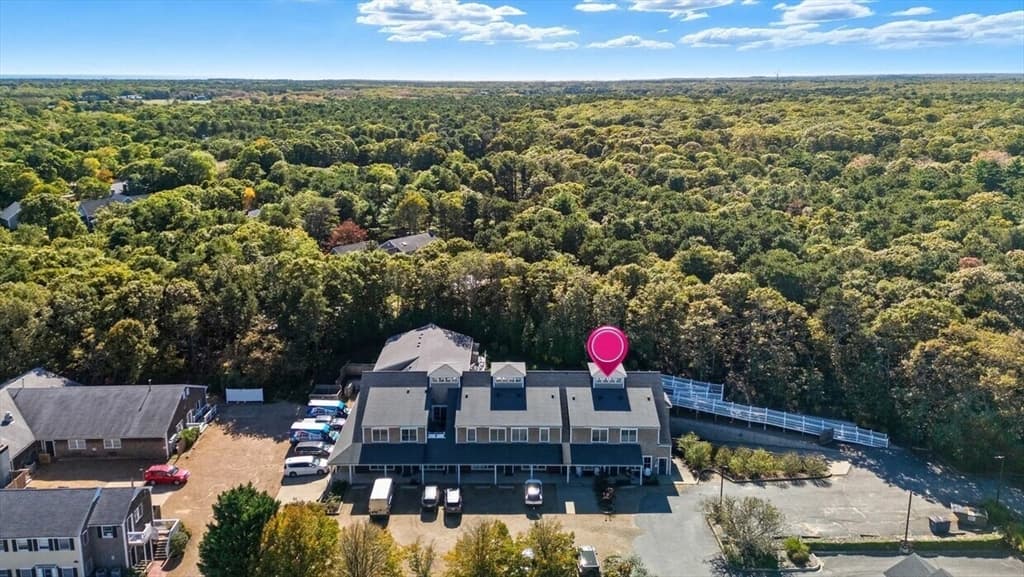Commercial Sale at 1 Mariners # A, Edgartown MA 02539, photo 4 of 23