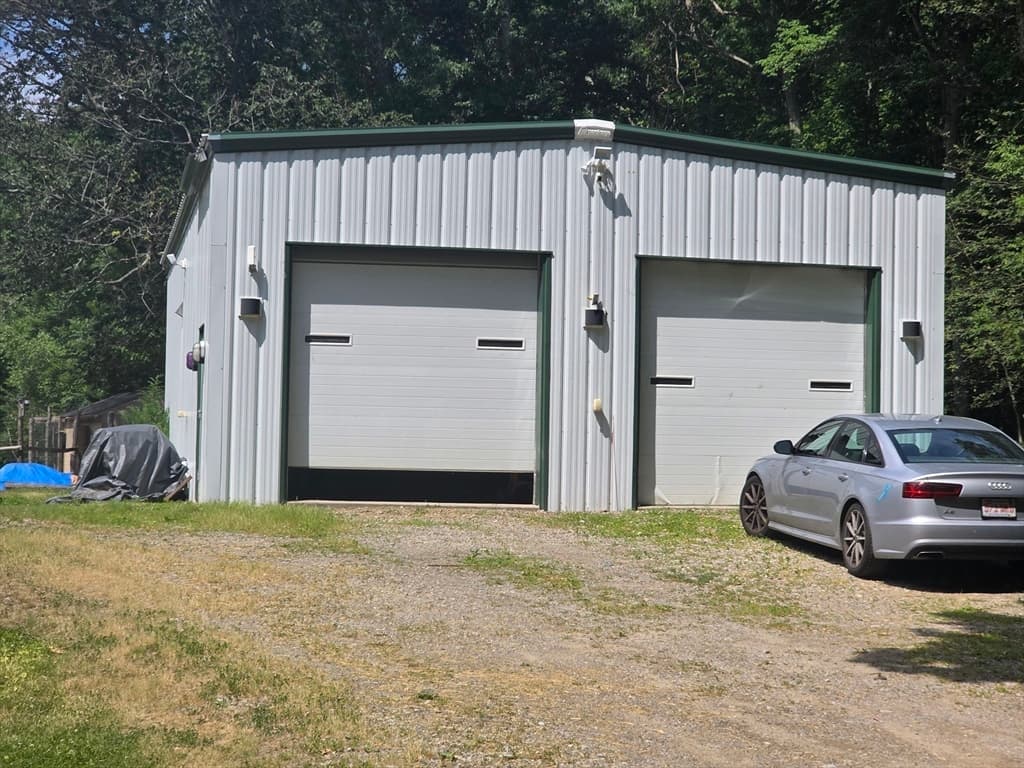 Single Family Residence at 12 Pine Street, Rehoboth MA 02769, photo 3 of 35