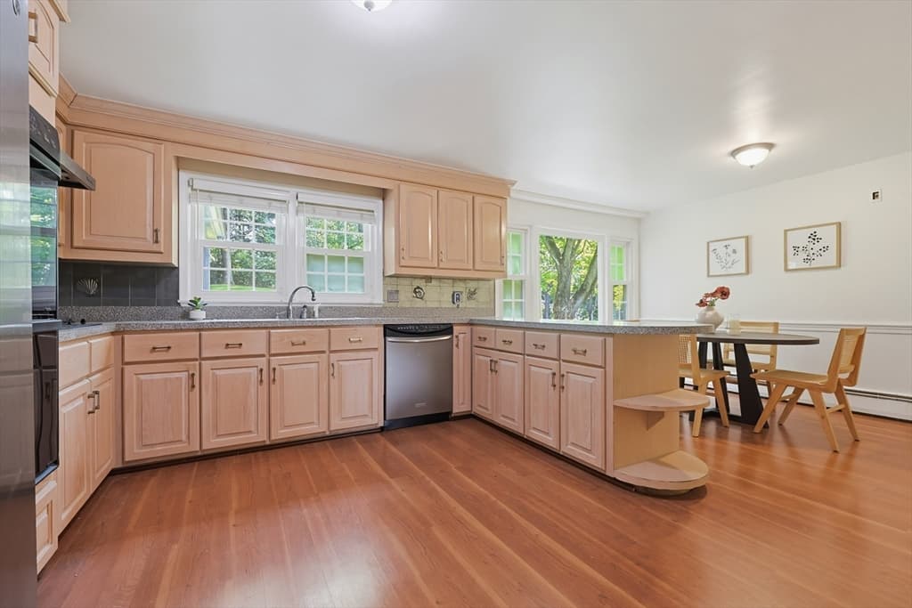 26 Spring Valley, Belmont MA 02478 photo 10