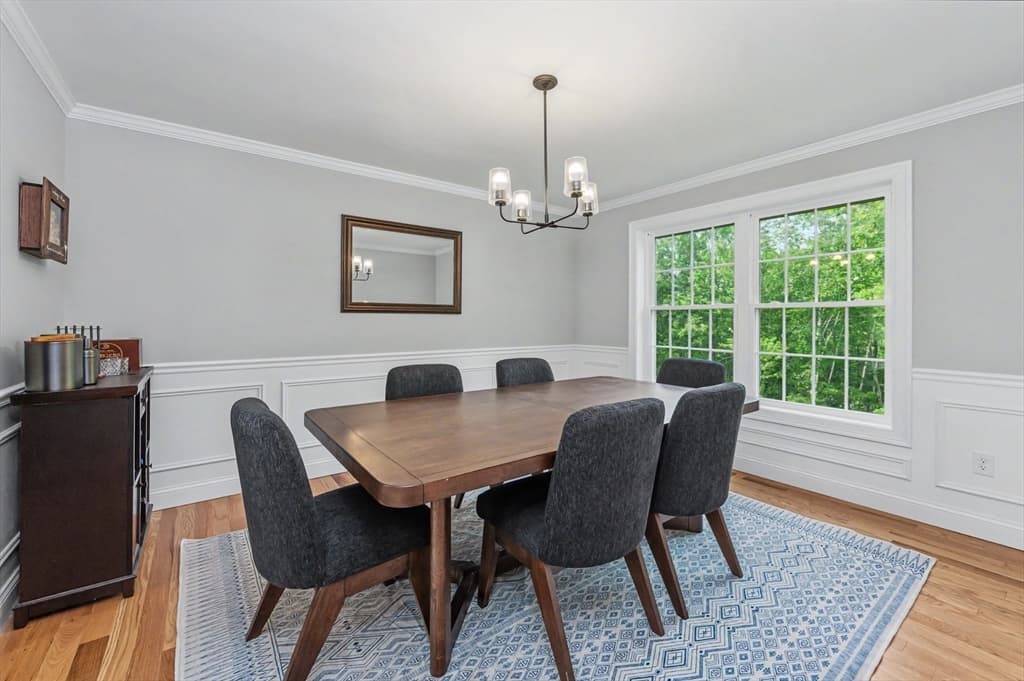Single Family Residence at 265 Standish Ln, Hudson NH 03051, Hudson, photo 12 of 35
