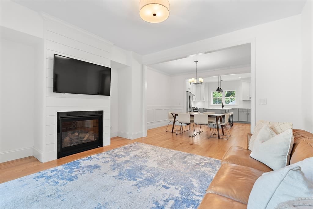 328 Village St # 328, Medway MA 02053 photo 13