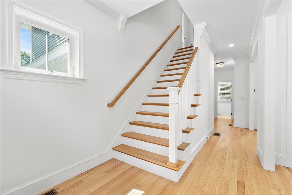 328 Village St # 328, Medway MA 02053 photo 5