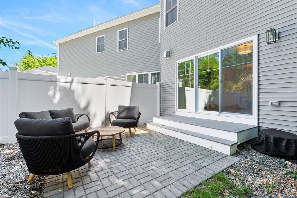 328 Village St # 328, Medway MA 02053 photo 34