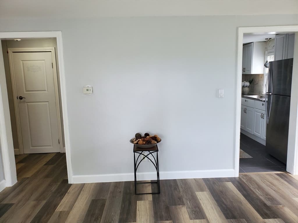 725 Bay St, Springfield MA 01109 photo 3