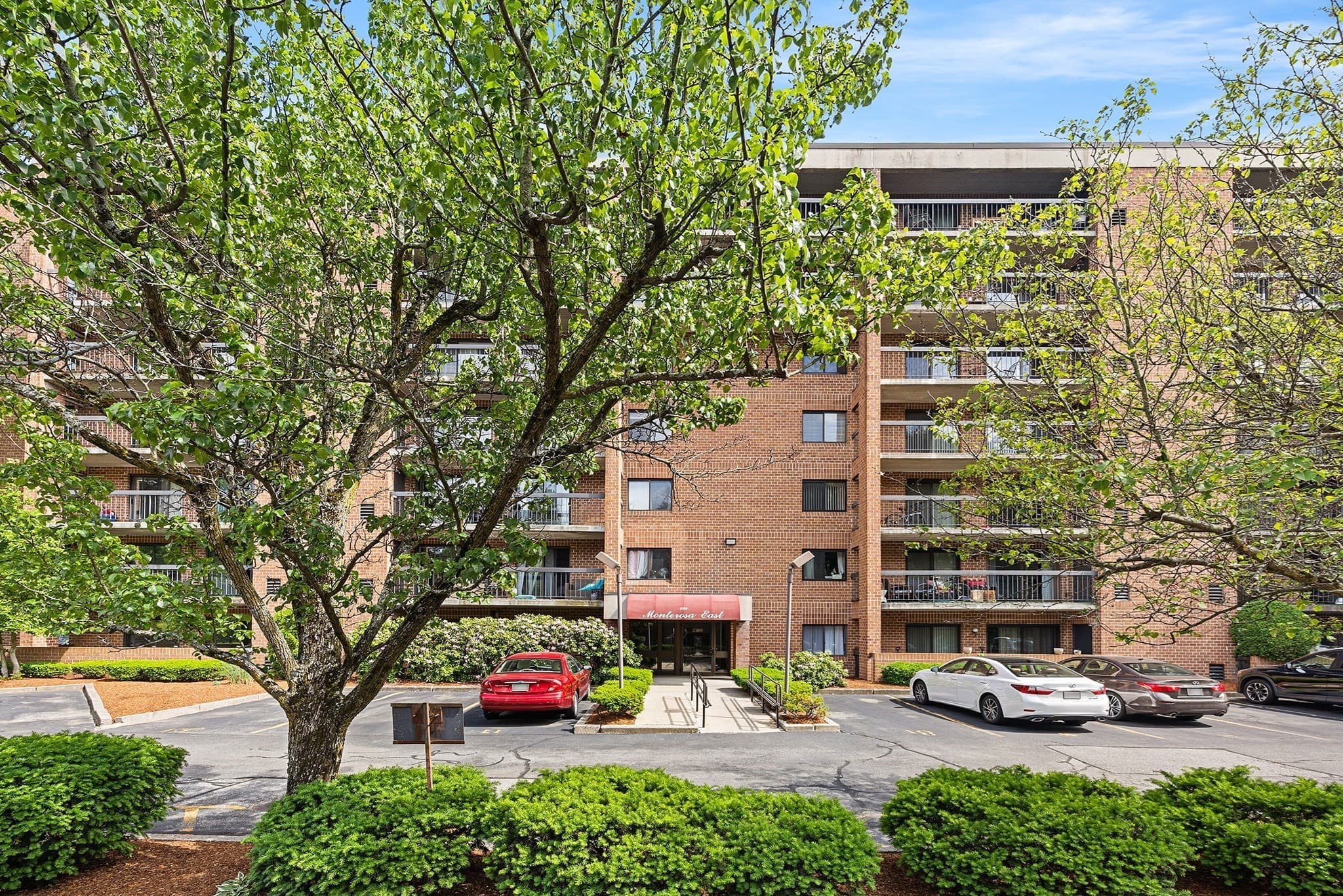289 Elm St # 15, Medford MA 02155