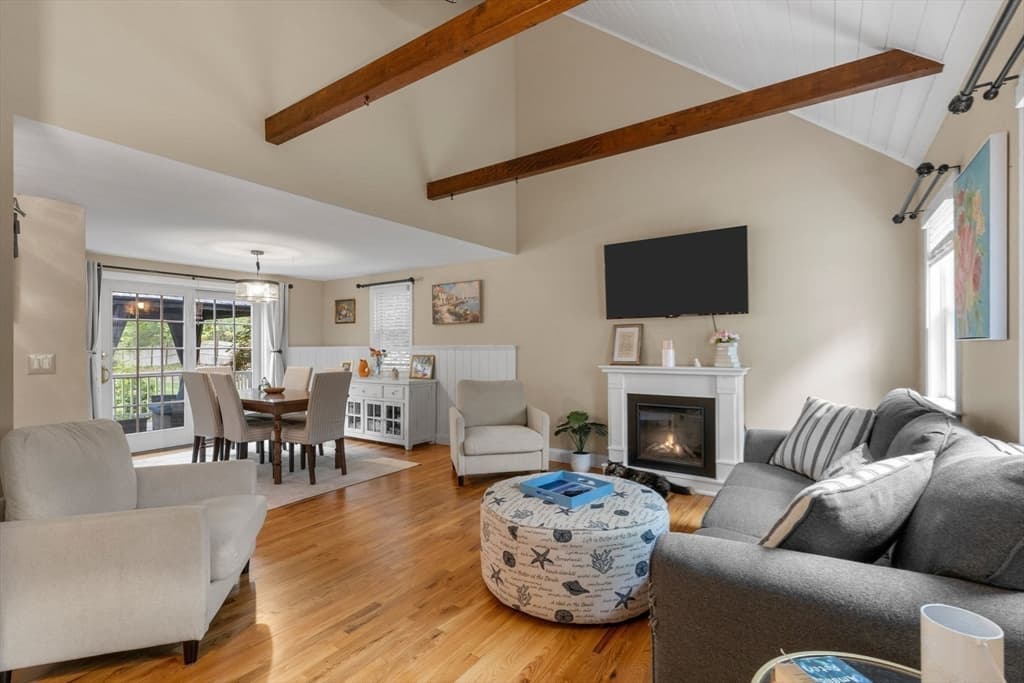 Single Family Residence at 195 Knotty Pine Ln, Barnstable MA 02632, photo 8 of 42