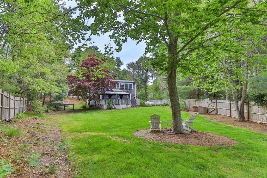 Single Family Residence at 195 Knotty Pine Ln, Barnstable MA 02632, photo 21 of 42