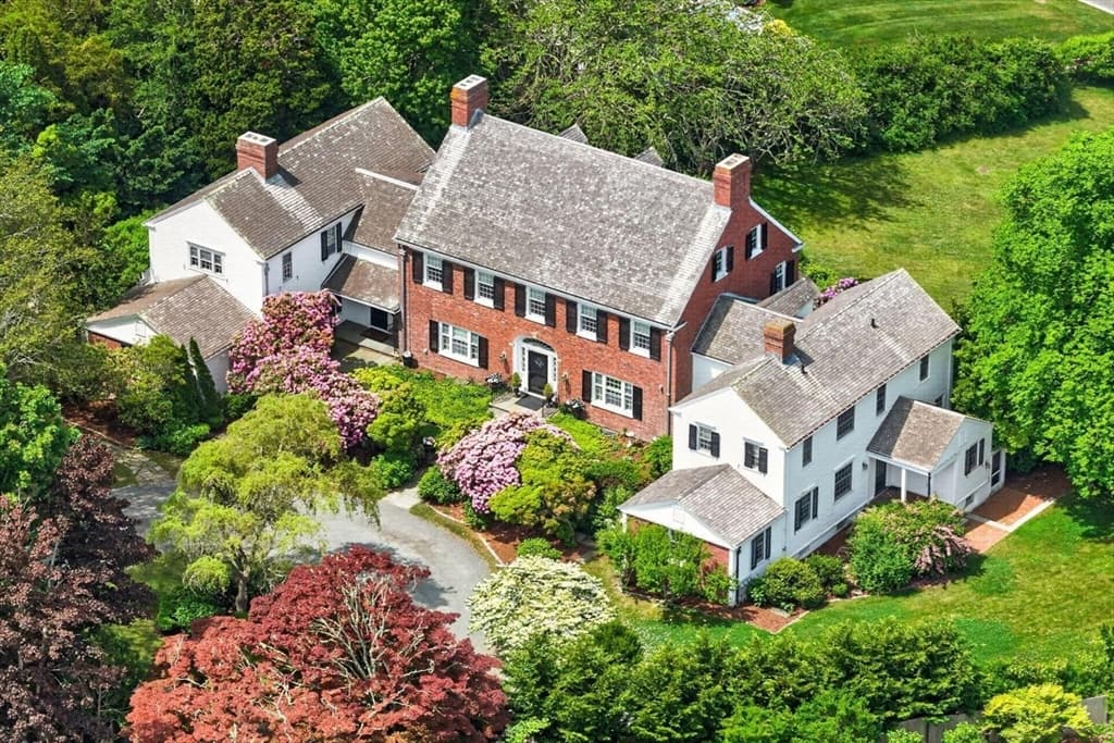 150-154 Cross Street, Chatham MA 02633