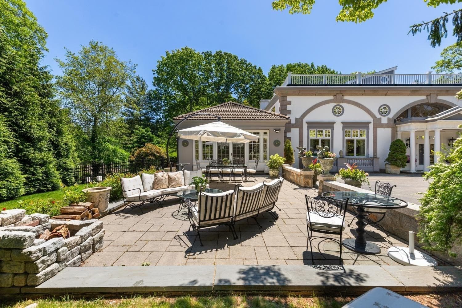 Single Family Residence at 20 Woodholm Rd, Manchester MA 01944, Manchester, photo 34 of 42