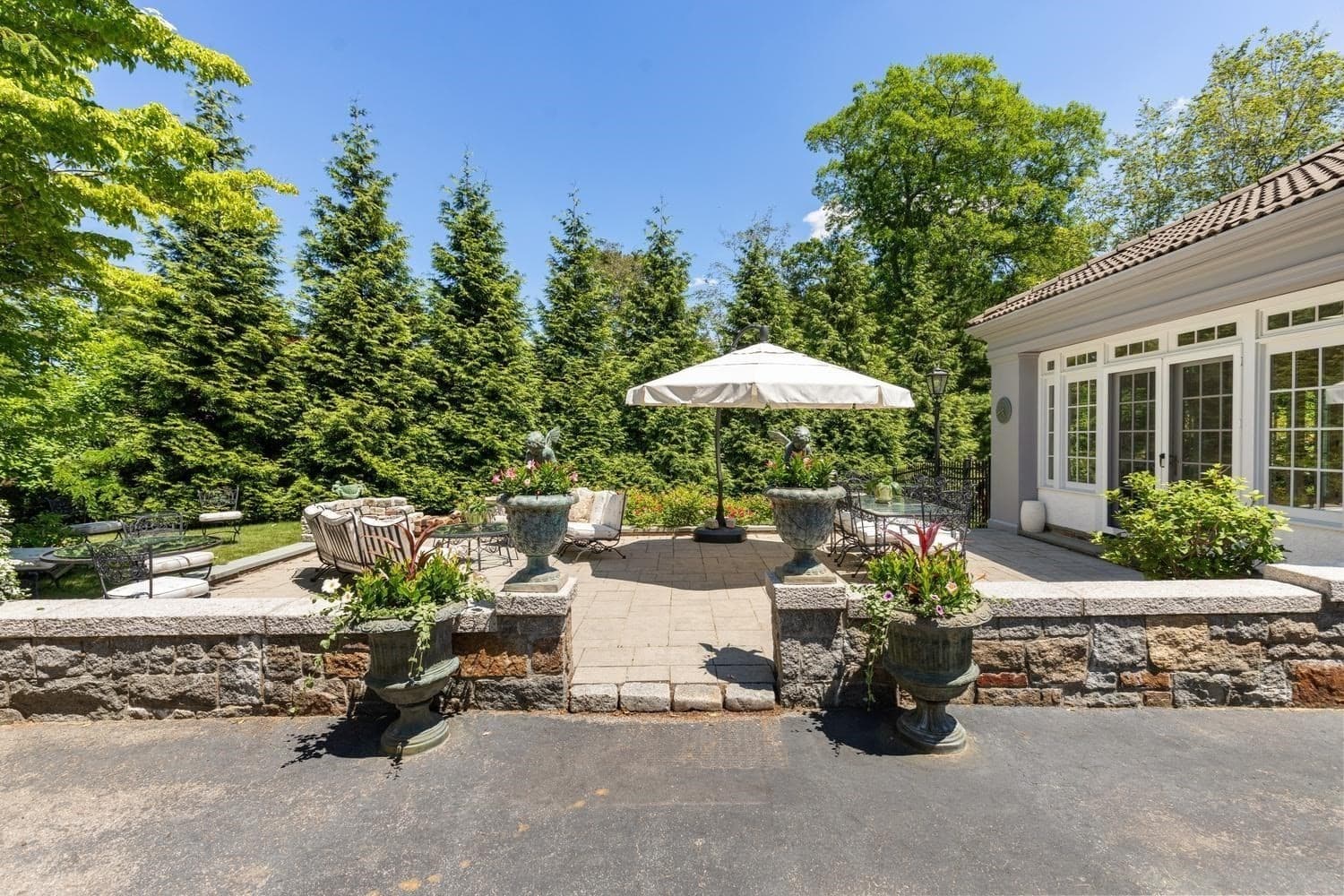 Single Family Residence at 20 Woodholm Rd, Manchester MA 01944, Manchester, photo 31 of 42