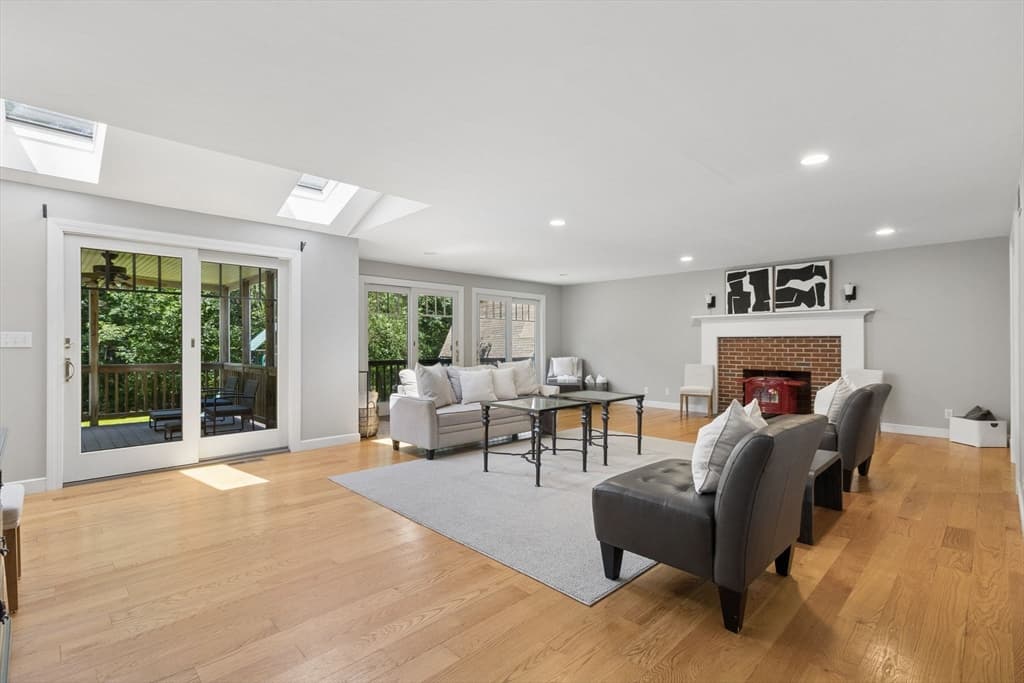 Single Family Residence at 44 Granite St, Medway MA 02053, Medway, photo 6 of 39
