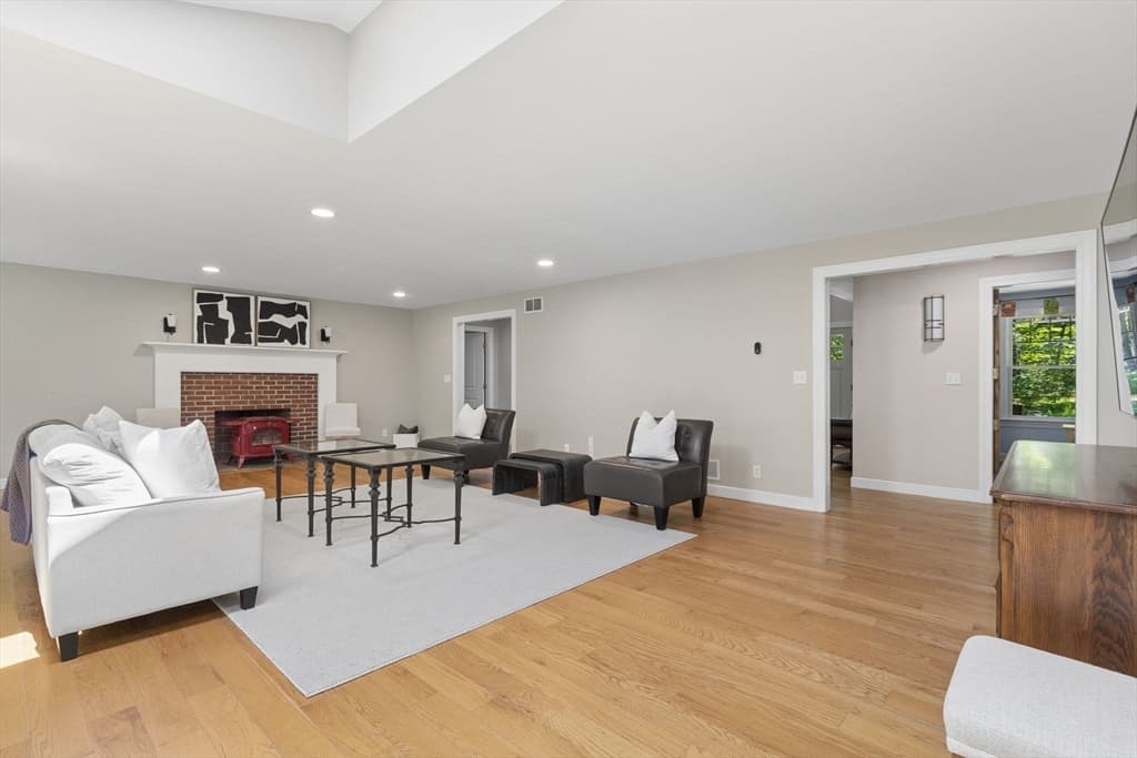 Single Family Residence at 44 Granite St, Medway MA 02053, Medway, photo 5 of 39