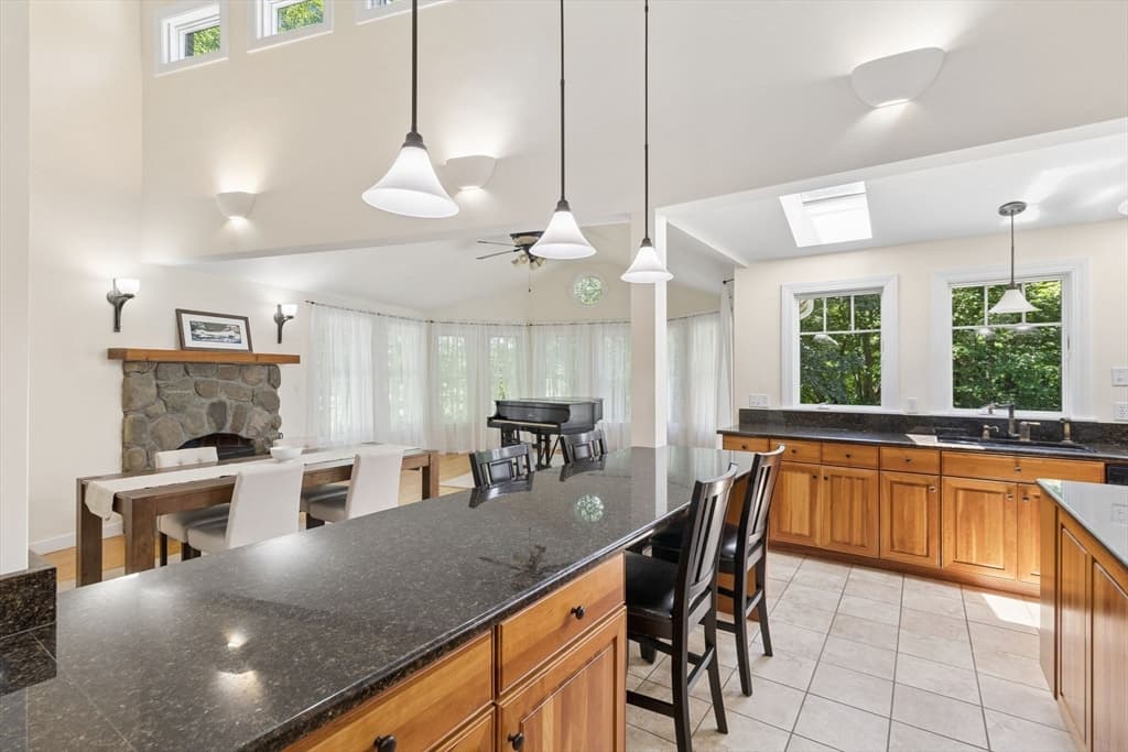 Single Family Residence at 44 Granite St, Medway MA 02053, Medway, photo 14 of 39