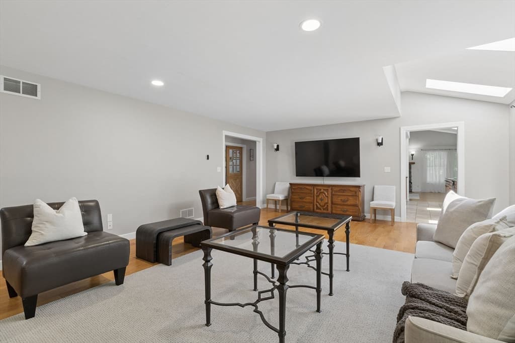 Single Family Residence at 44 Granite St, Medway MA 02053, Medway, photo 8 of 39