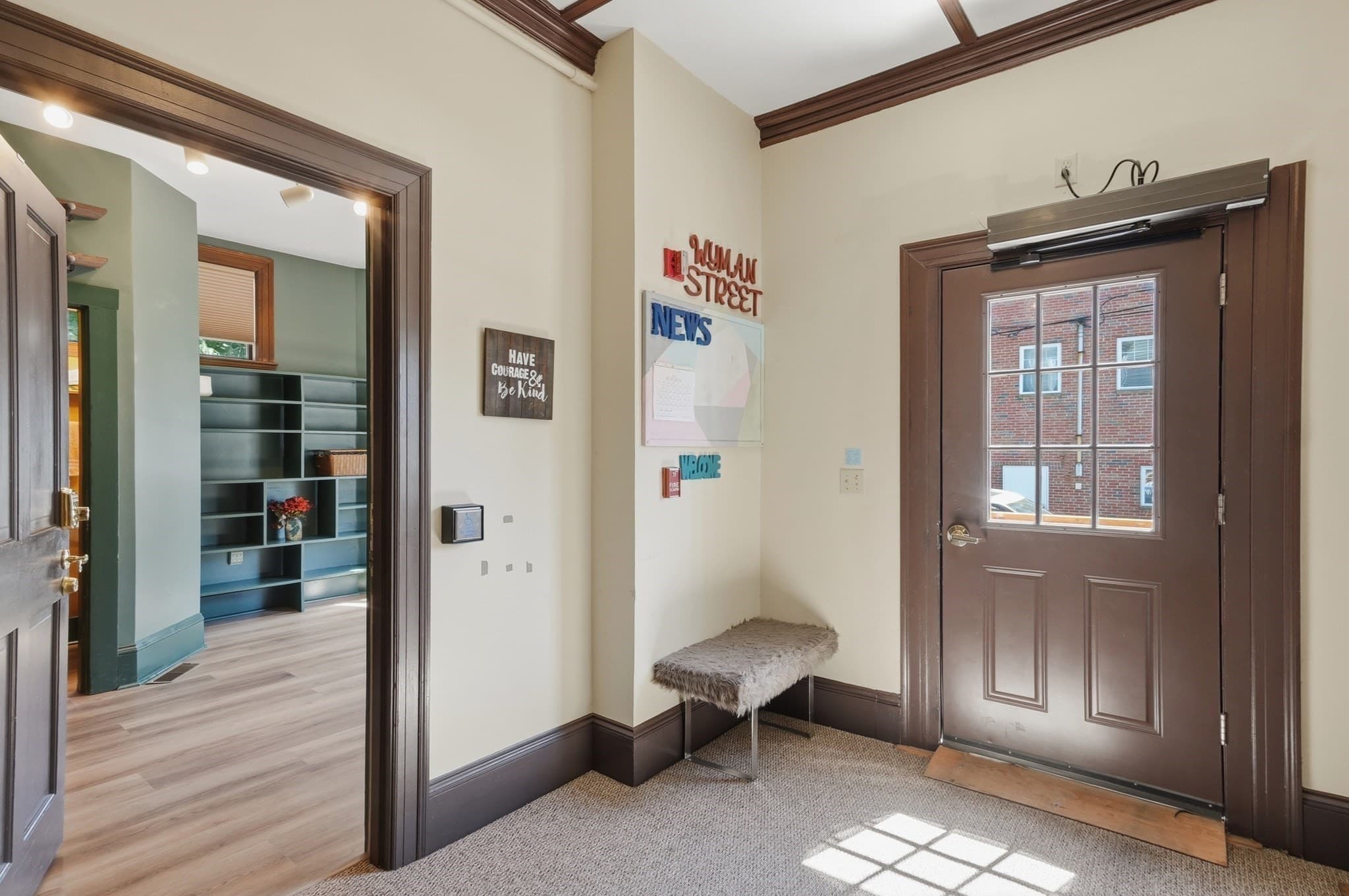 Condominium at 7 Wyman Street # 1, Arlington MA 02474, Arlington, photo 3 of 22