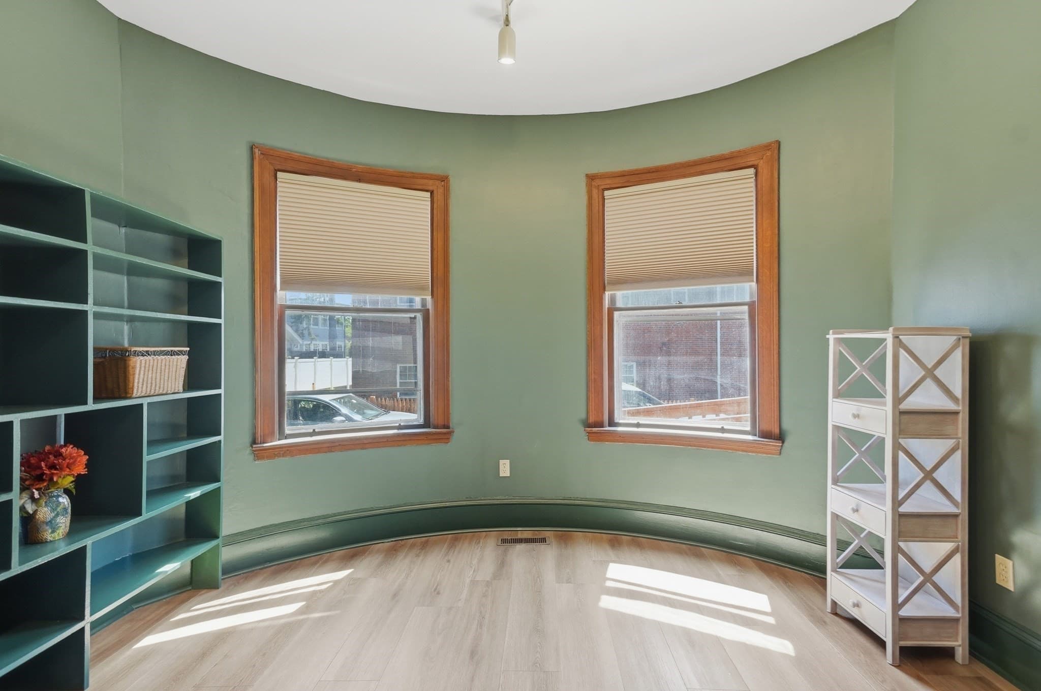 Condominium at 7 Wyman Street # 1, Arlington MA 02474, Arlington, photo 5 of 22