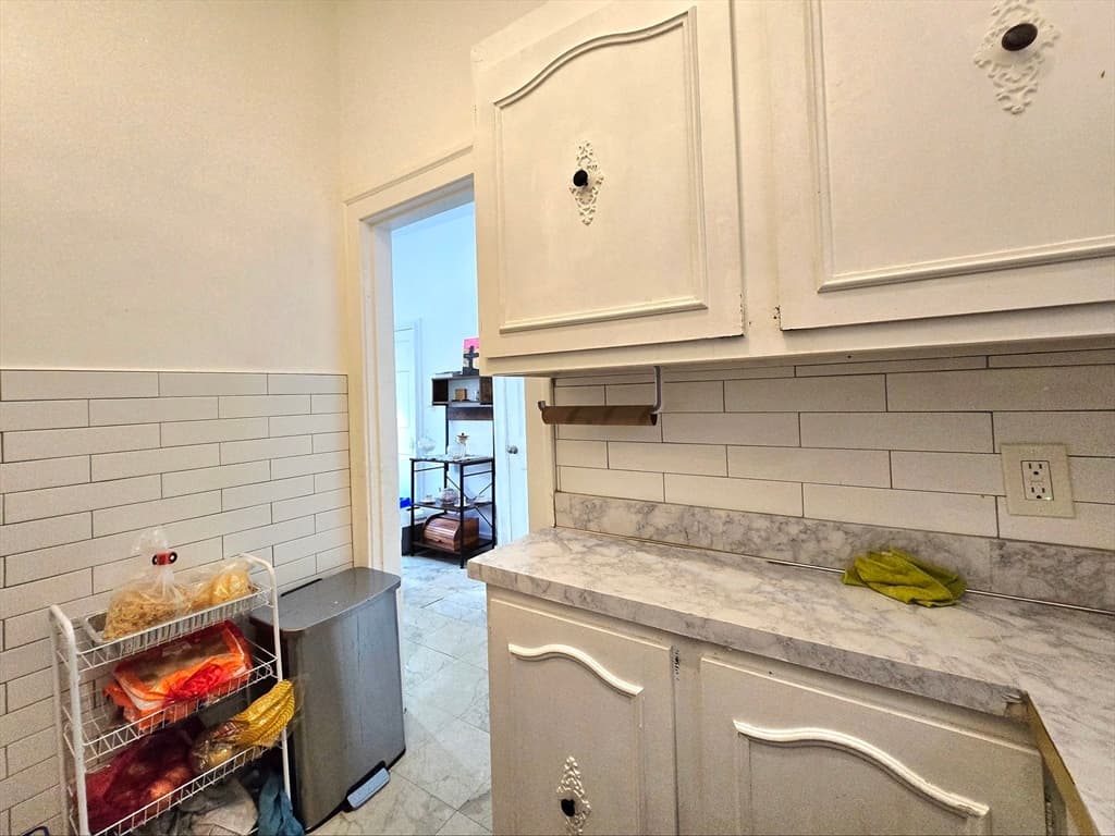 Multi Family at 14 Harding Ave, Everett MA 02149, Everett, photo 23 of 40