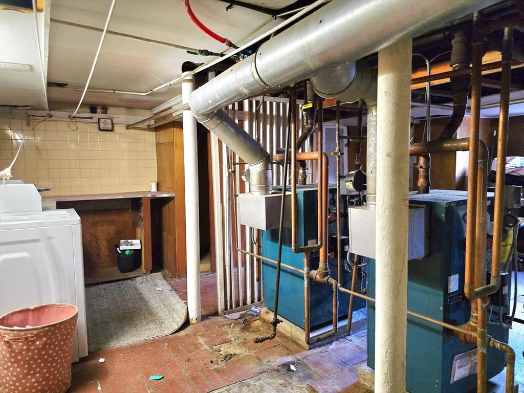Multi Family at 14 Harding Ave, Everett MA 02149, Everett, photo 40 of 40
