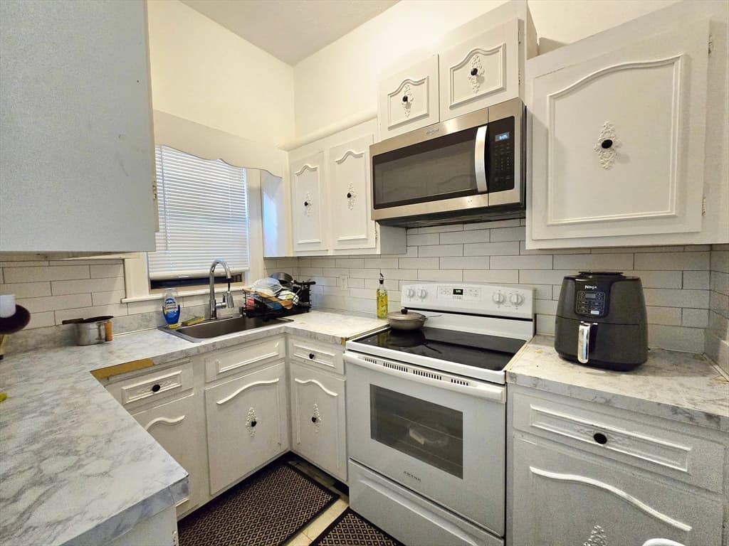 Multi Family at 14 Harding Ave, Everett MA 02149, Everett, photo 21 of 40