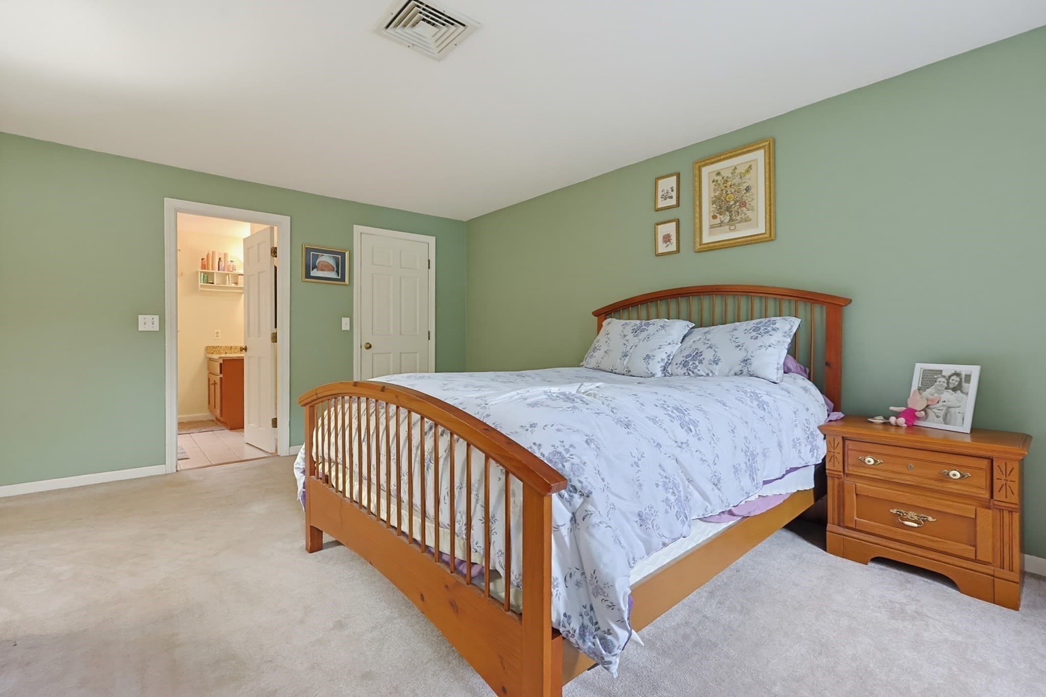 Single Family Residence at 60 Forest View Dr, Millville MA 01529, Millville, photo 24 of 40