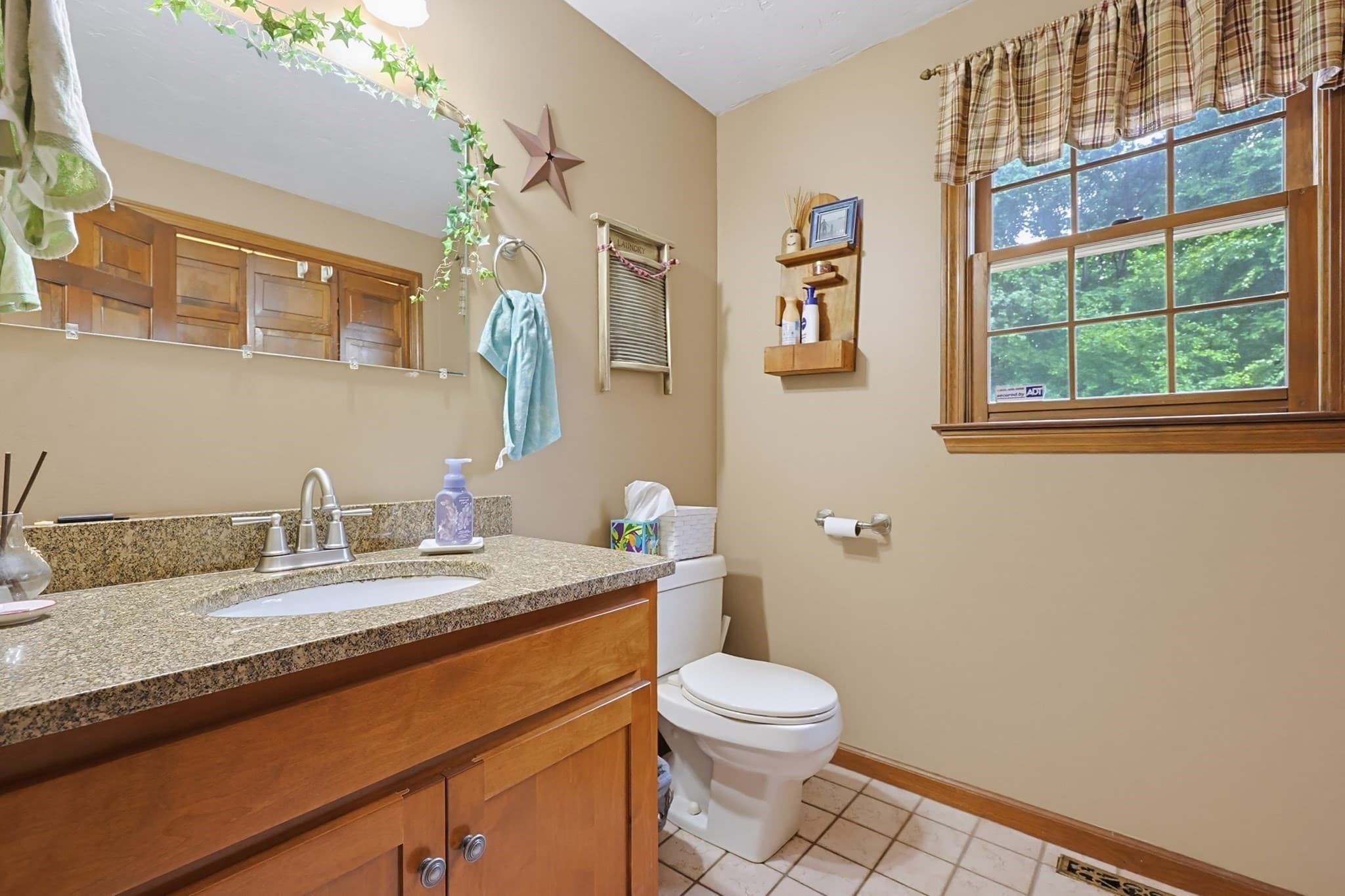 Single Family Residence at 60 Forest View Dr, Millville MA 01529, Millville, photo 21 of 40