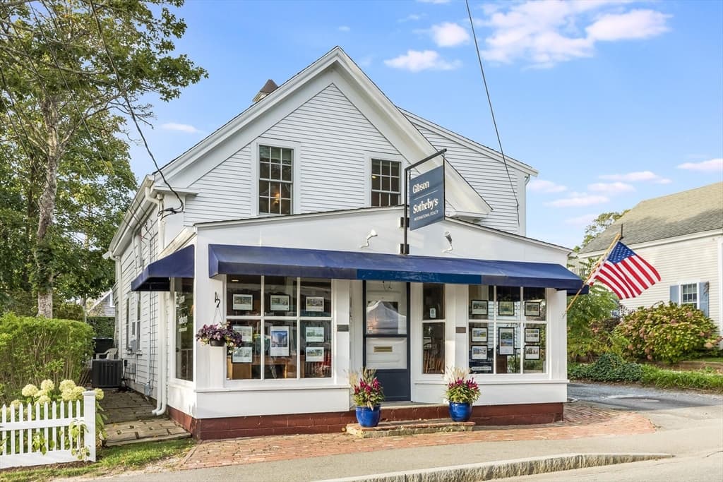 Single Family Residence at 409 Main St, Chatham MA 02633, Chatham, photo 2 of 42