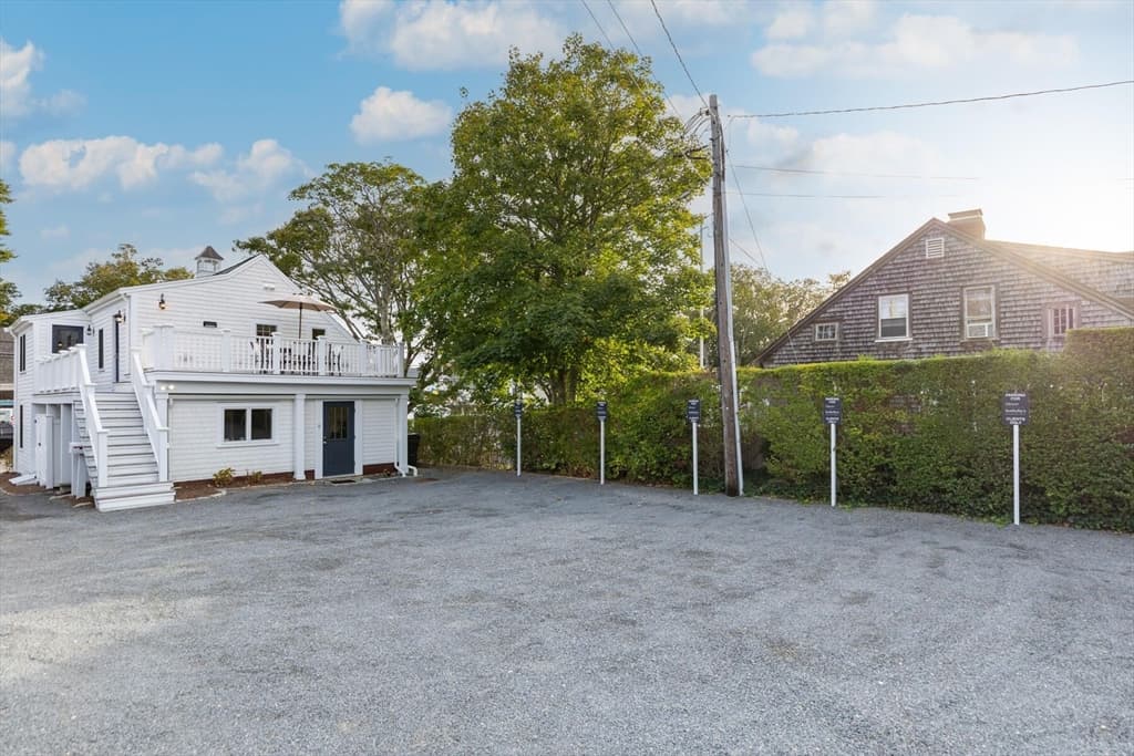 Single Family Residence at 409 Main St, Chatham MA 02633, Chatham, photo 3 of 42