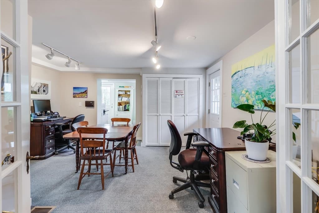 Single Family Residence at 409 Main St, Chatham MA 02633, Chatham, photo 5 of 42