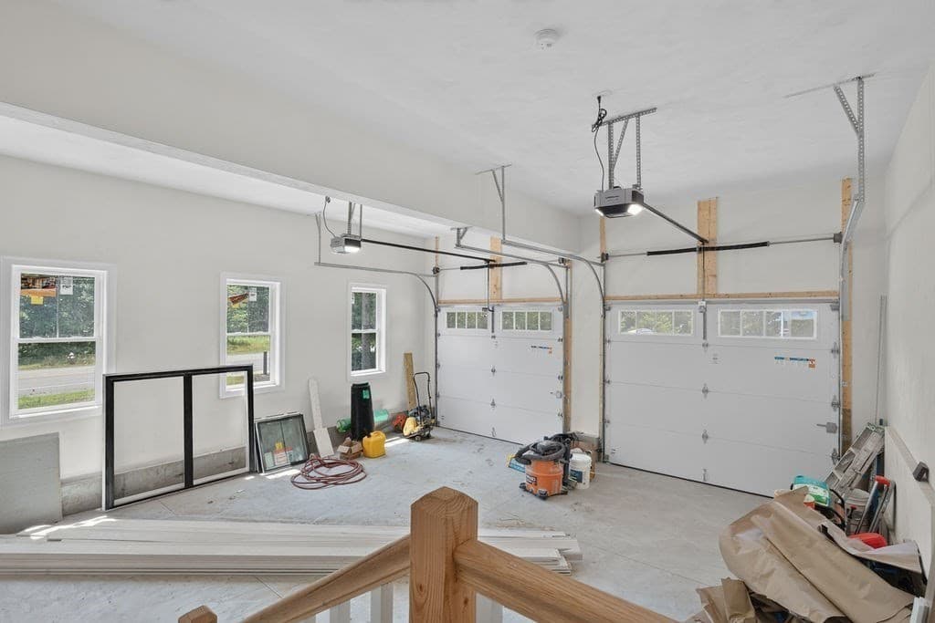 Single Family Residence at 427 Landry Ave, North Attleboro MA 02760, North Attleboro, photo 19 of 42