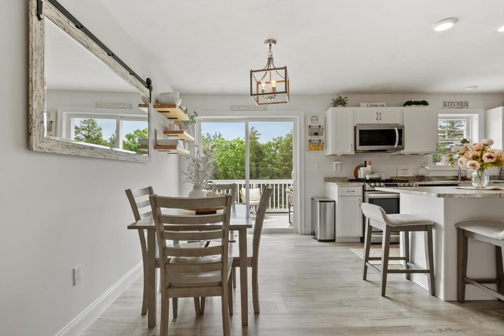 Single Family Residence at 19 Lighthouse Ln, Westminster MA 01473, photo 5 of 34