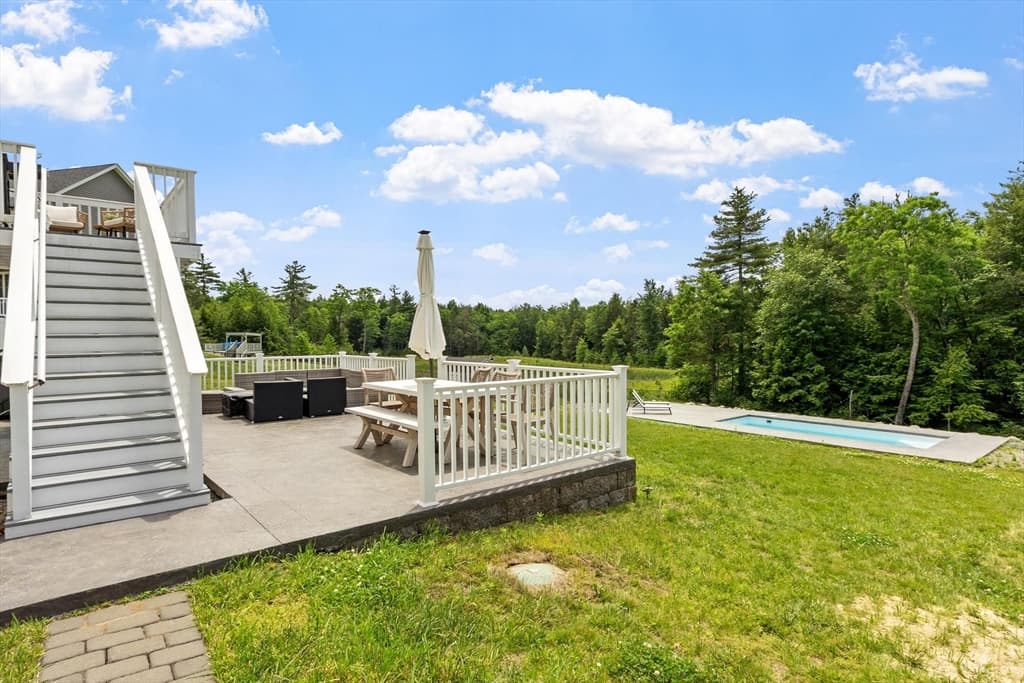 Single Family Residence at 19 Lighthouse Ln, Westminster MA 01473, photo 33 of 34