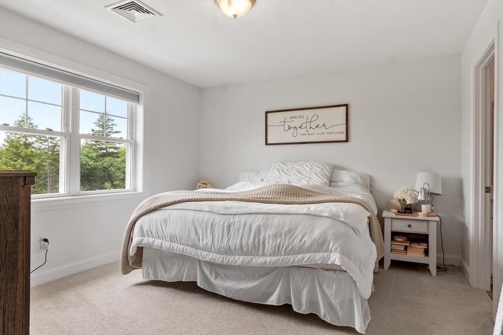 Single Family Residence at 19 Lighthouse Ln, Westminster MA 01473, photo 18 of 34