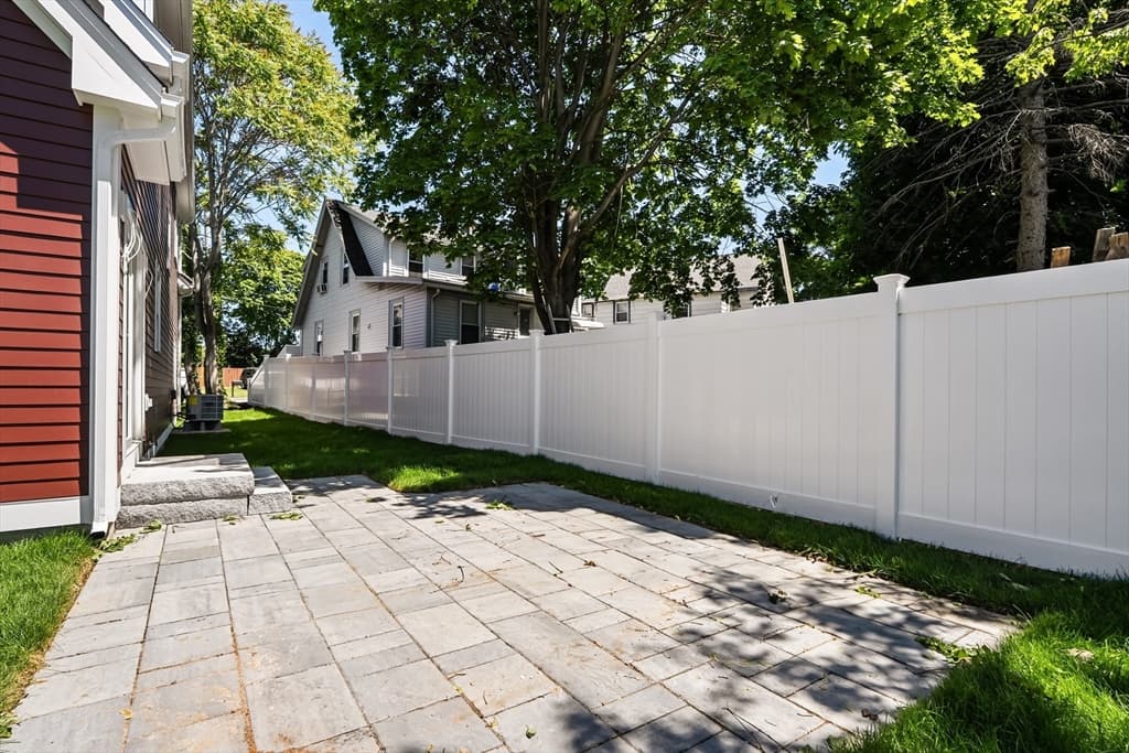 40 Lyons Street # 40, Quincy MA 02169 photo 3