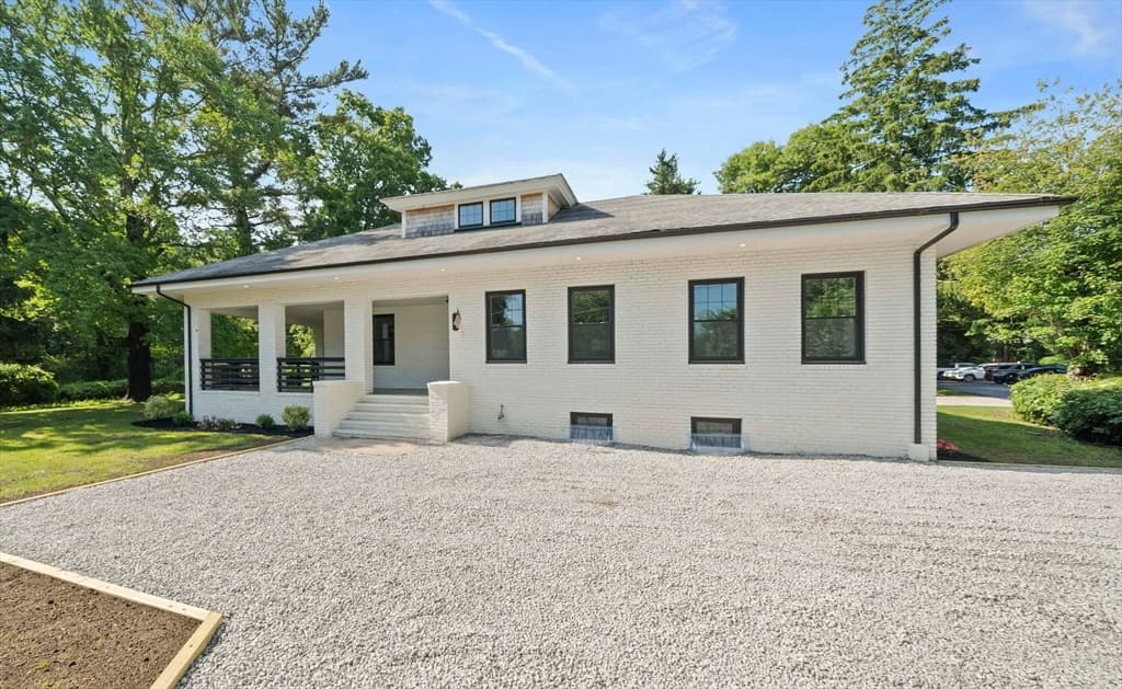 Single Family Residence at 4 Marconi, Marion MA 02738, Marion, photo 2 of 42