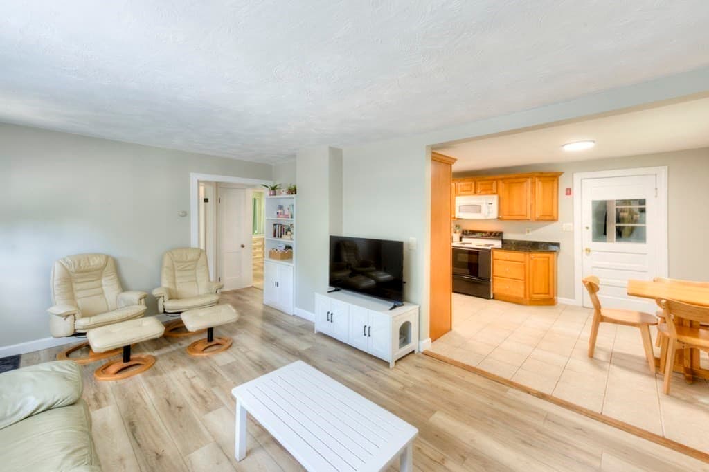 154 Boylston Street, Shrewsbury MA 01545 photo 3