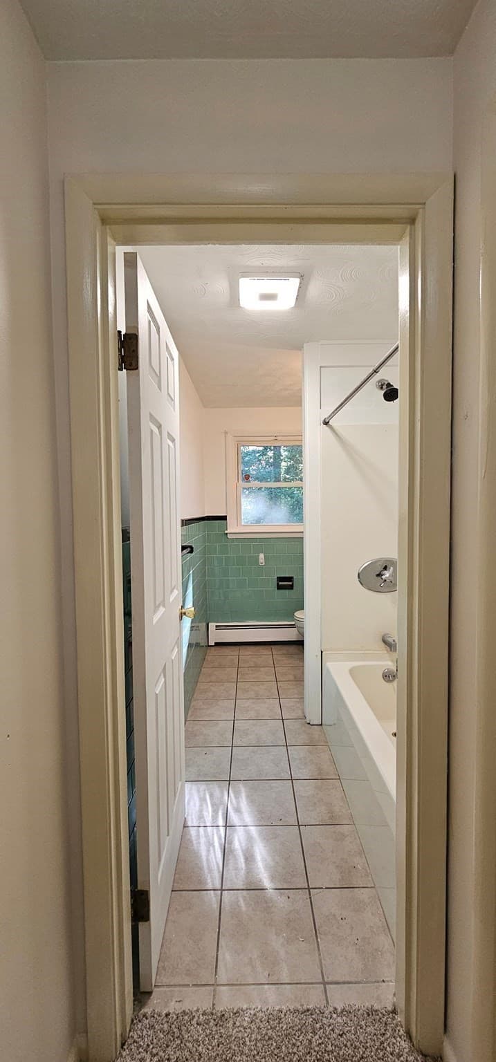 Duplex at 22 Pondview Cir, Brockton MA 02301, Brockton, photo 9 of 11