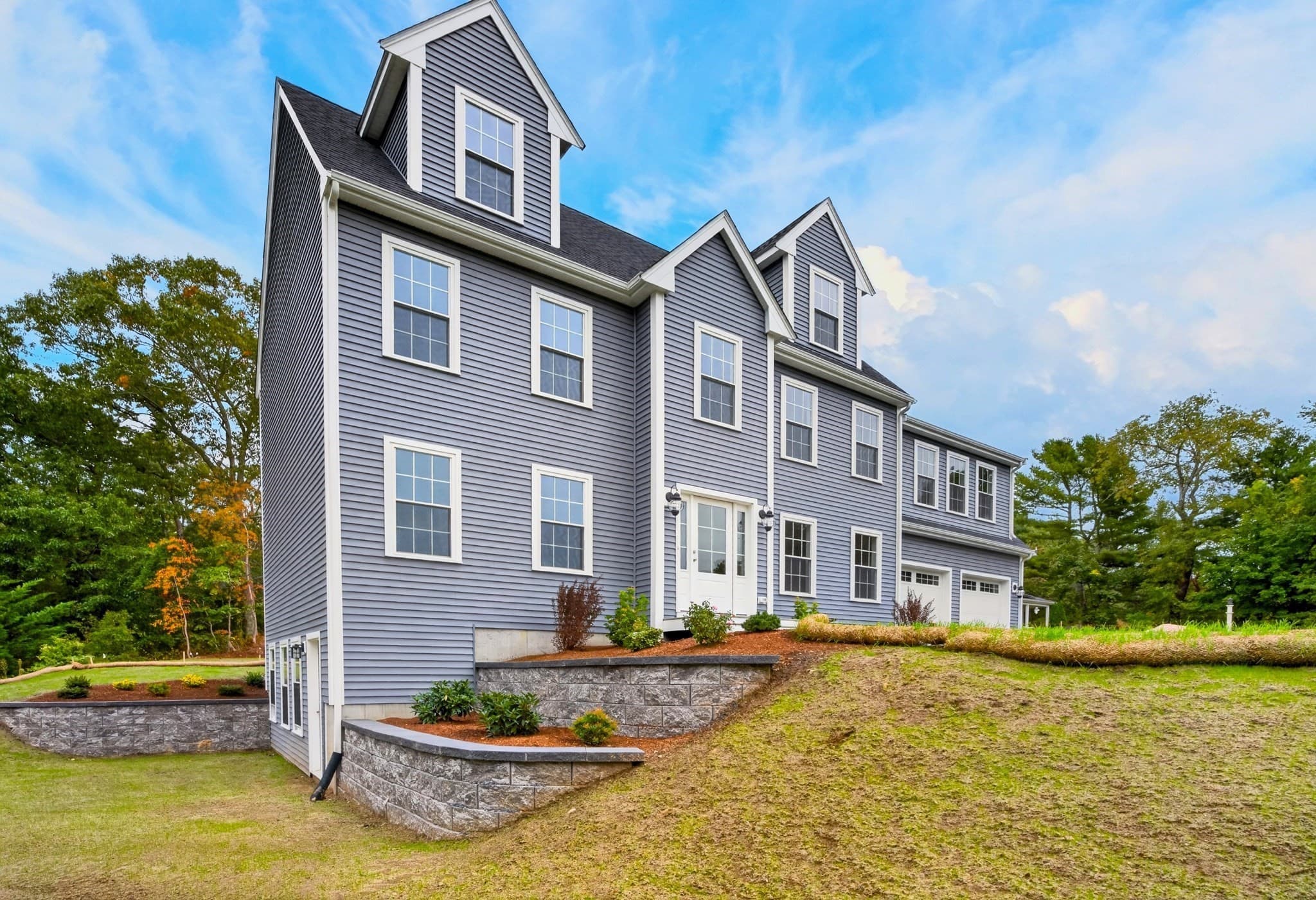 Single Family Residence at 1436 Old Sandwich Rd, Plymouth MA 02360, photo 2 of 41