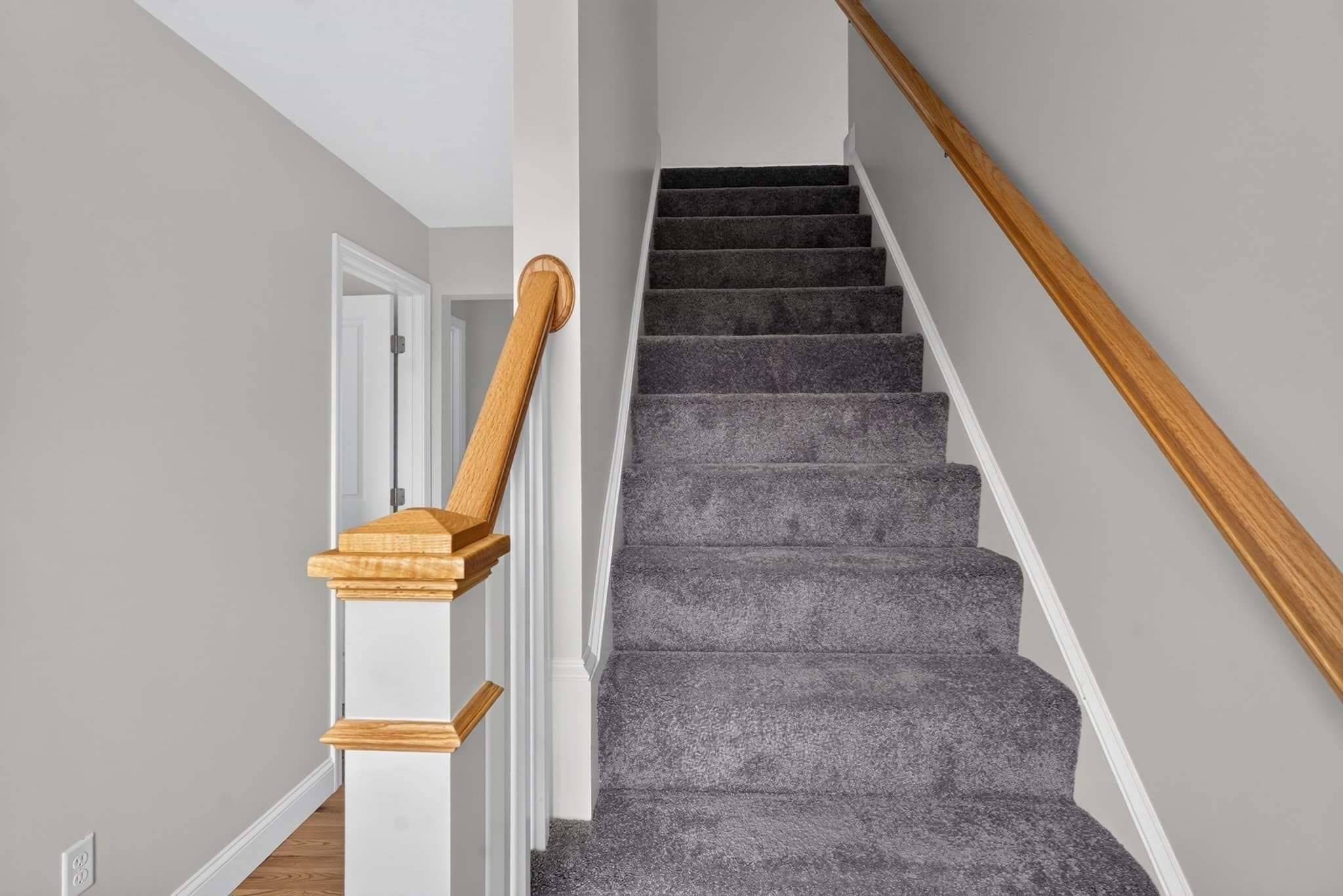 Single Family Residence at 1436 Old Sandwich Rd, Plymouth MA 02360, photo 26 of 41