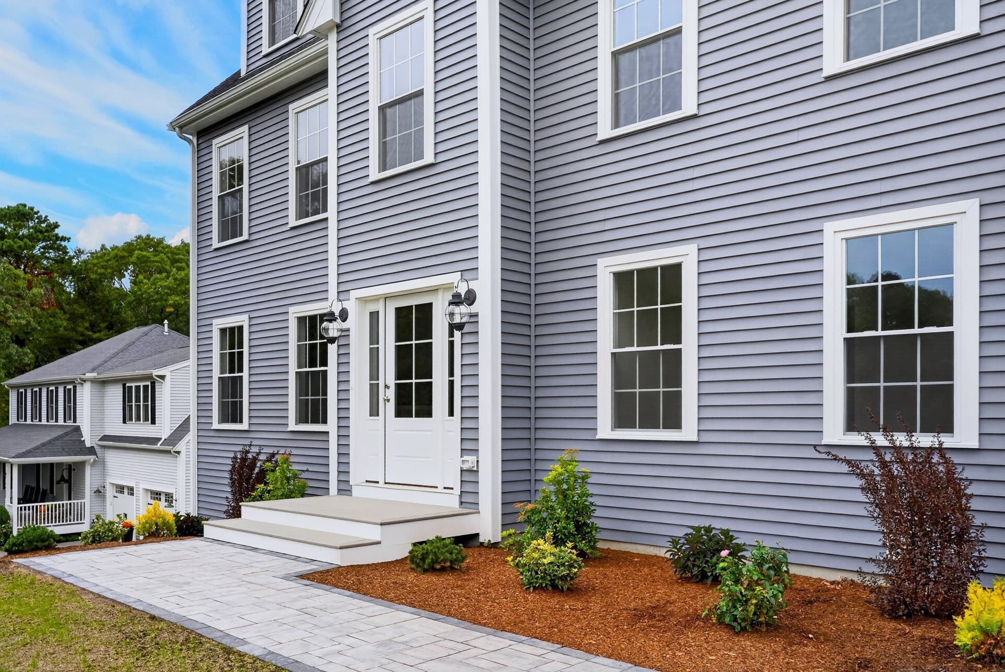 Single Family Residence at 1436 Old Sandwich Rd, Plymouth MA 02360, photo 3 of 41
