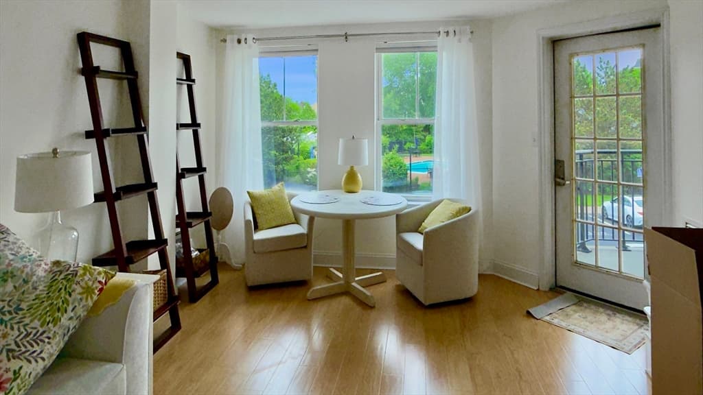 Condominium at 10 Seaport Dr # 2209, Quincy MA 02171, photo 3 of 14