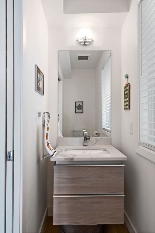 Condominium at 288 Marginal St # 4, Boston MA 02128, photo 12 of 25