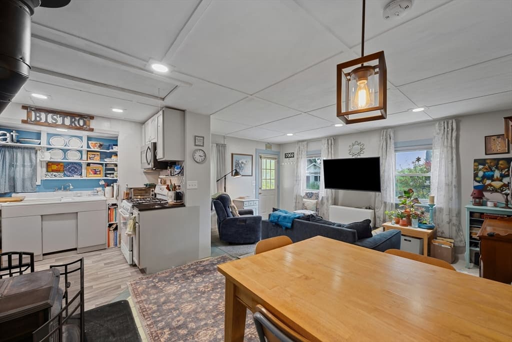 Single Family Residence at 12 Hope Way, Rutland MA 01543, Rutland, photo 11 of 34