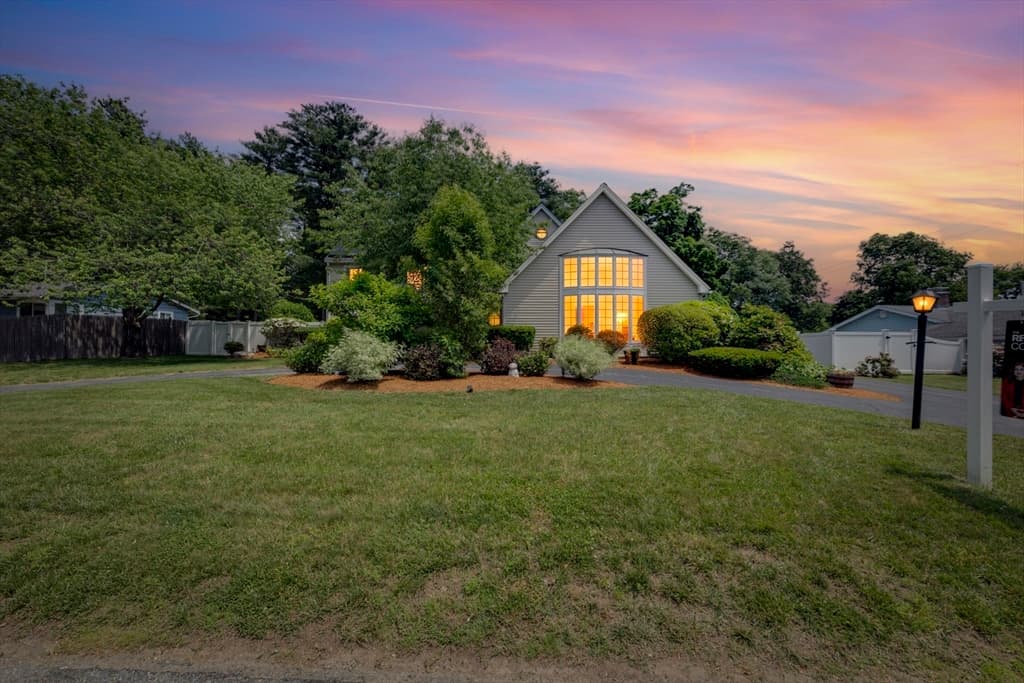 Single Family Residence at 17 Clara Rd, Framingham MA 01701, Framingham, photo 2 of 41
