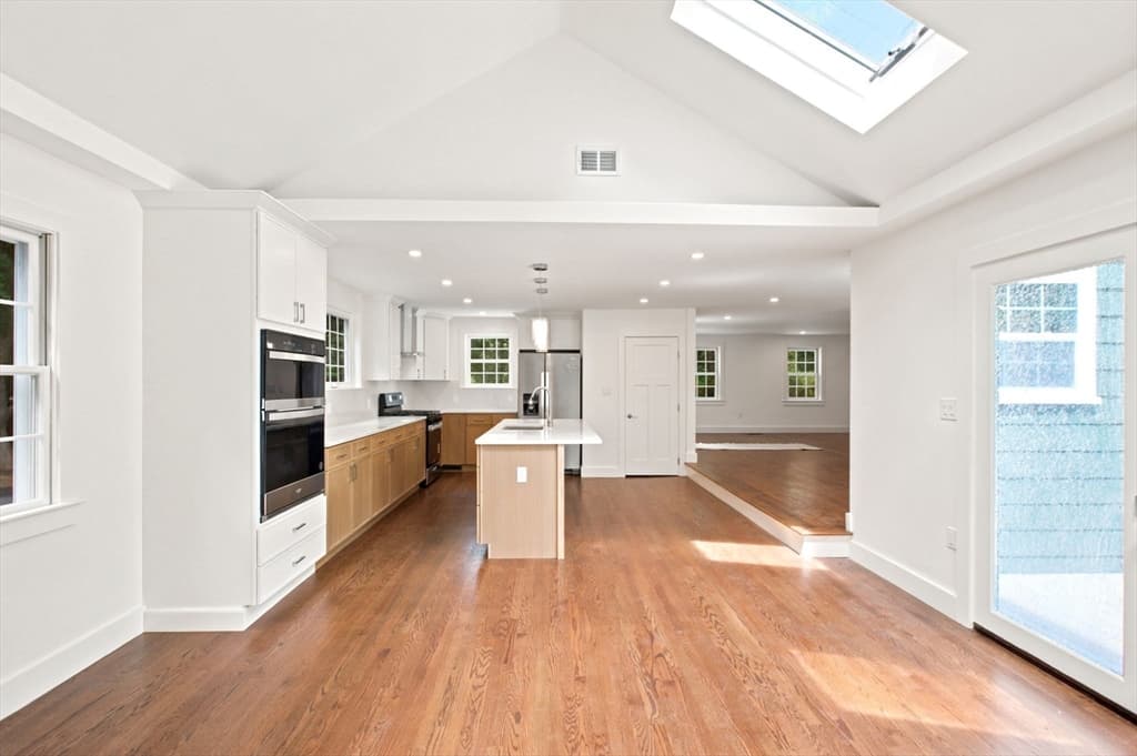 358 East St, Carlisle MA 01741 photo 9