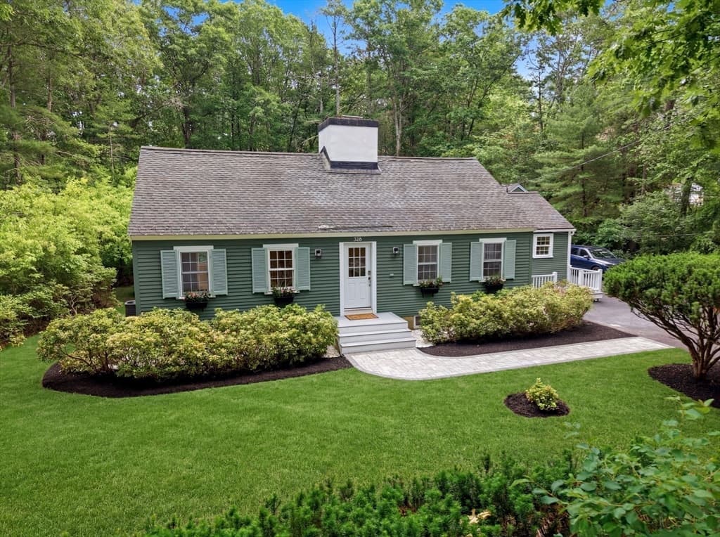 358 East St, Carlisle MA 01741 photo 37