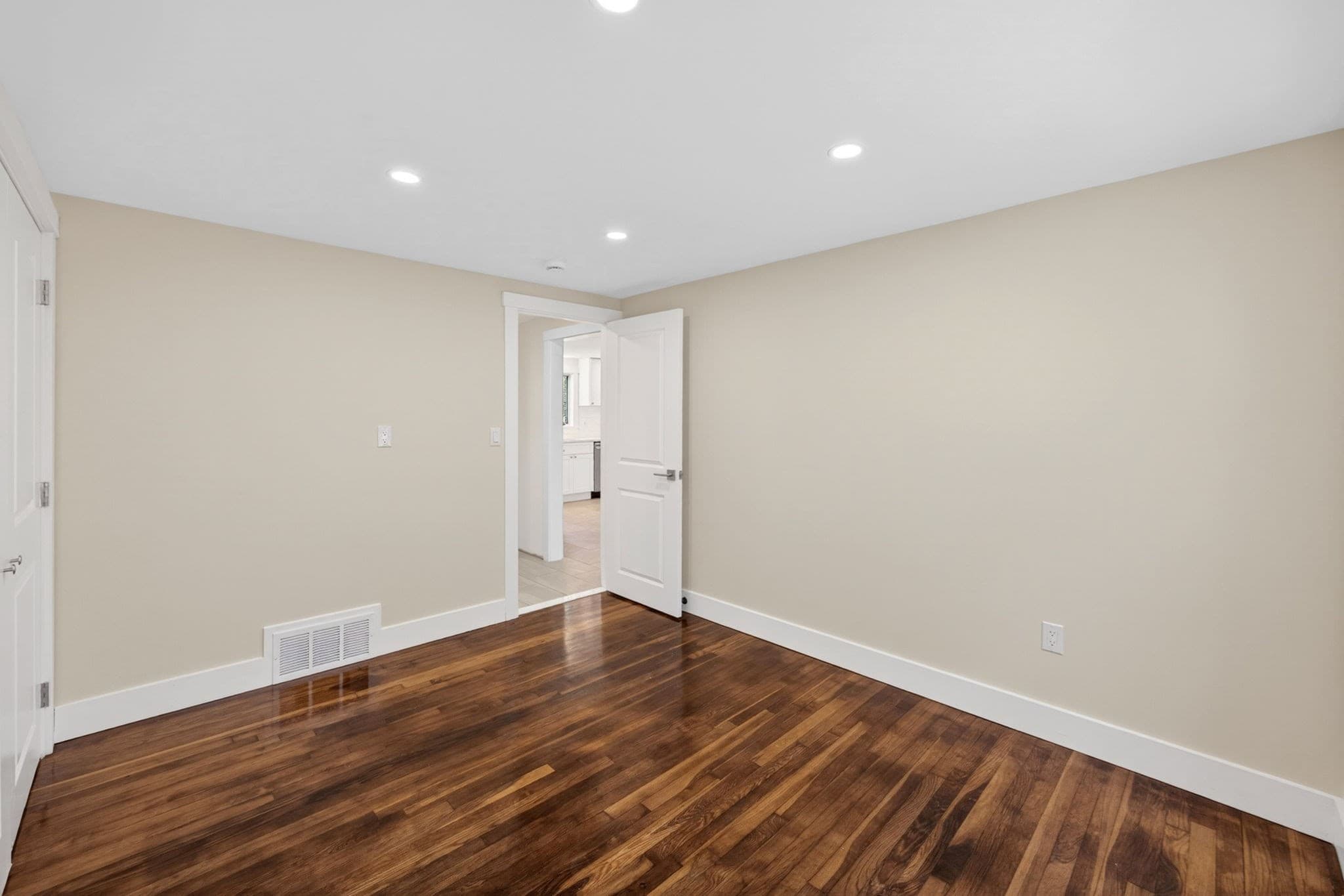 Single Family Residence at 38 Captain Small, Yarmouth MA 02664, photo 20 of 38