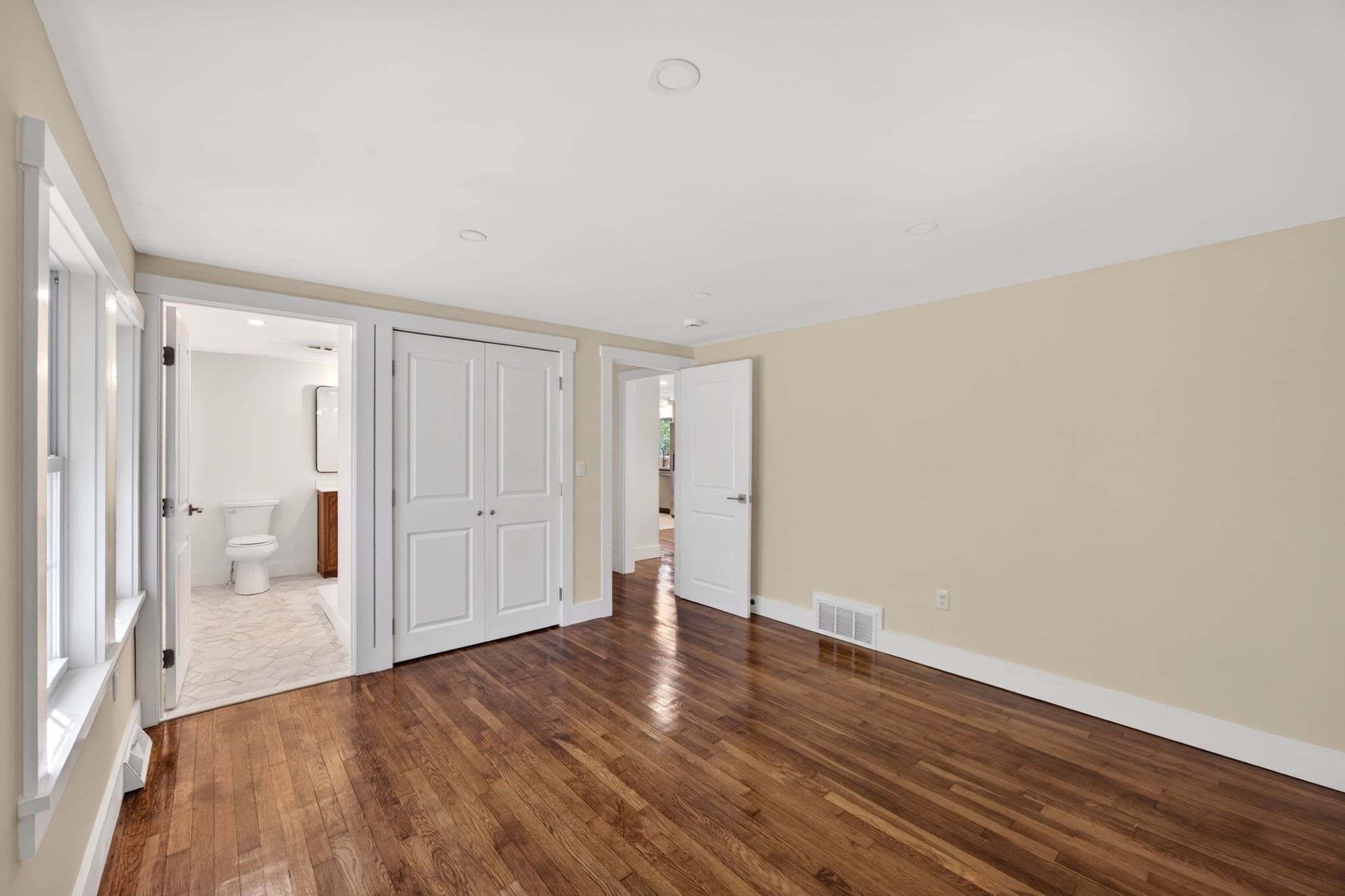 Single Family Residence at 38 Captain Small, Yarmouth MA 02664, photo 8 of 38