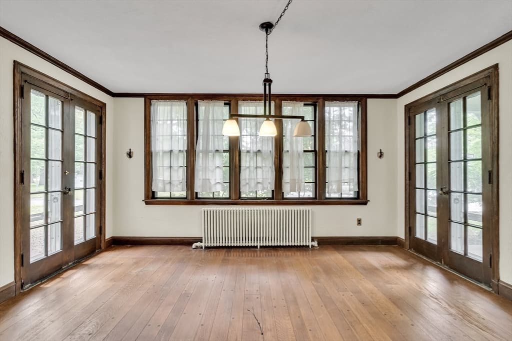 128 Dudley St, Brookline MA 02445 photo 6